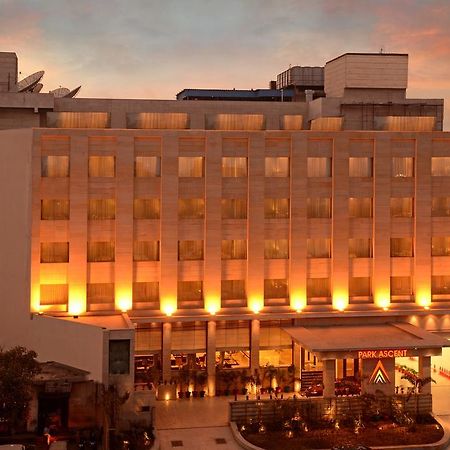 Park Ascent Hotel Noida Kültér fotó