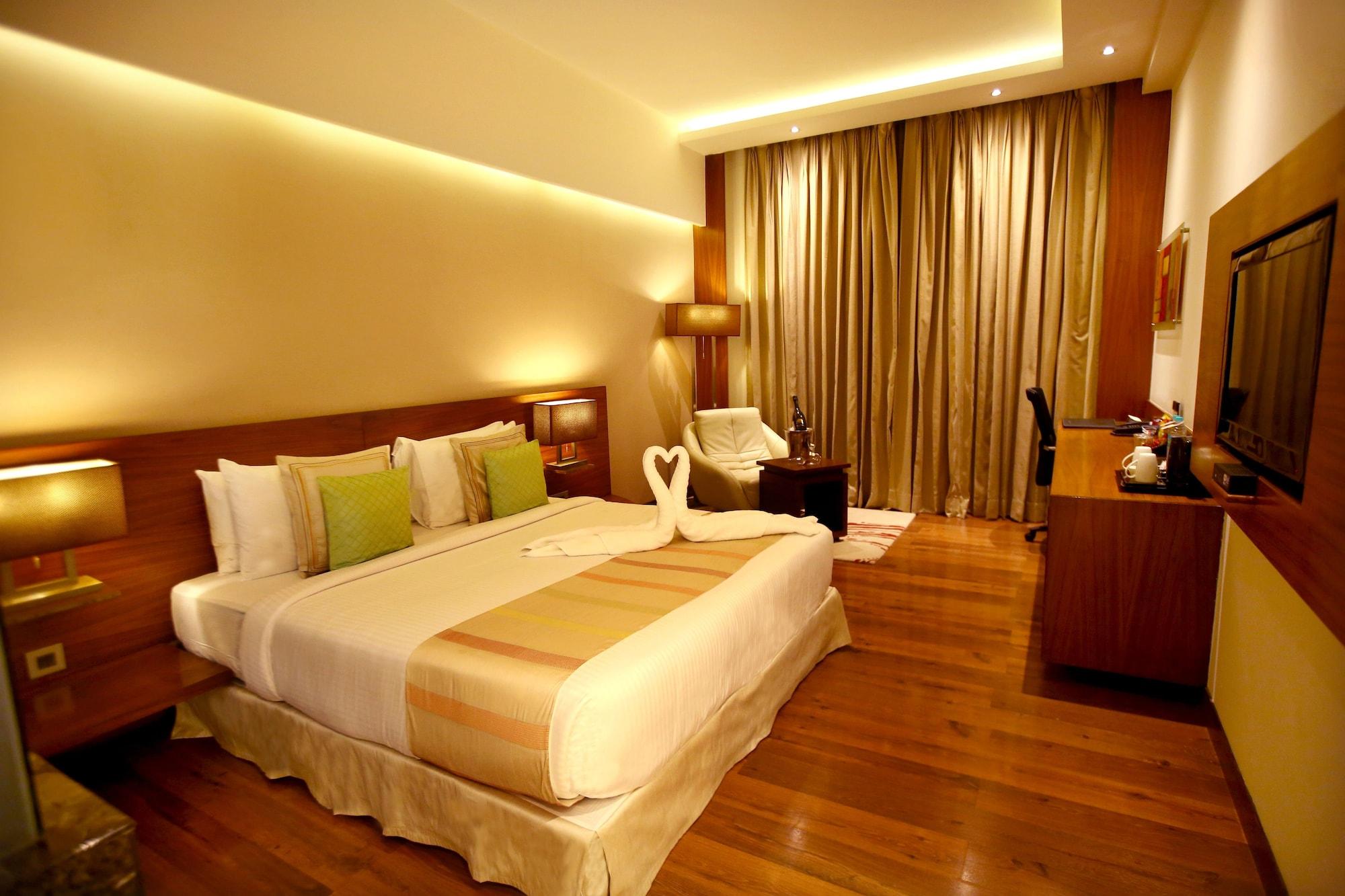 Park Ascent Hotel Noida Kültér fotó