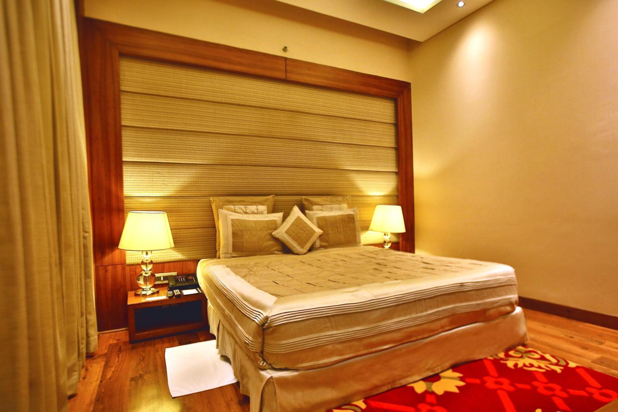 Park Ascent Hotel Noida Szoba fotó