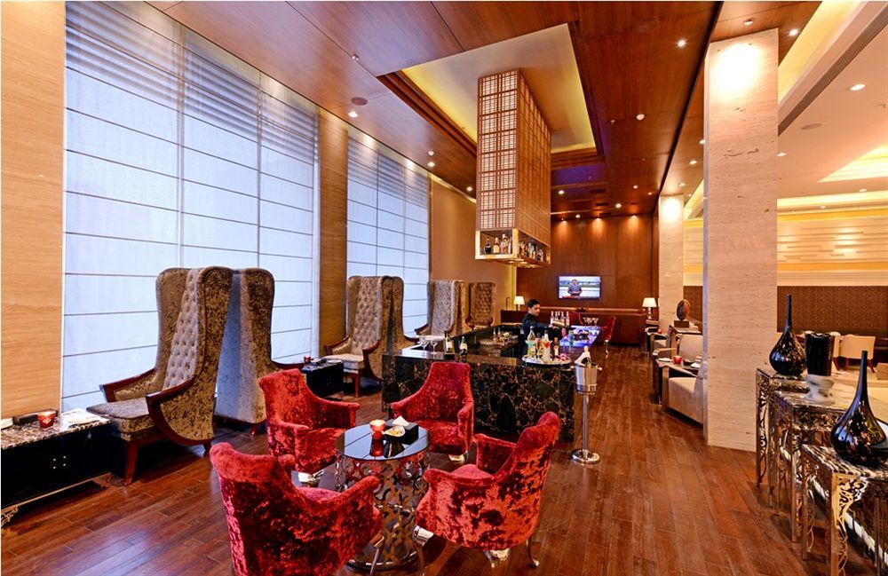Park Ascent Hotel Noida Kültér fotó